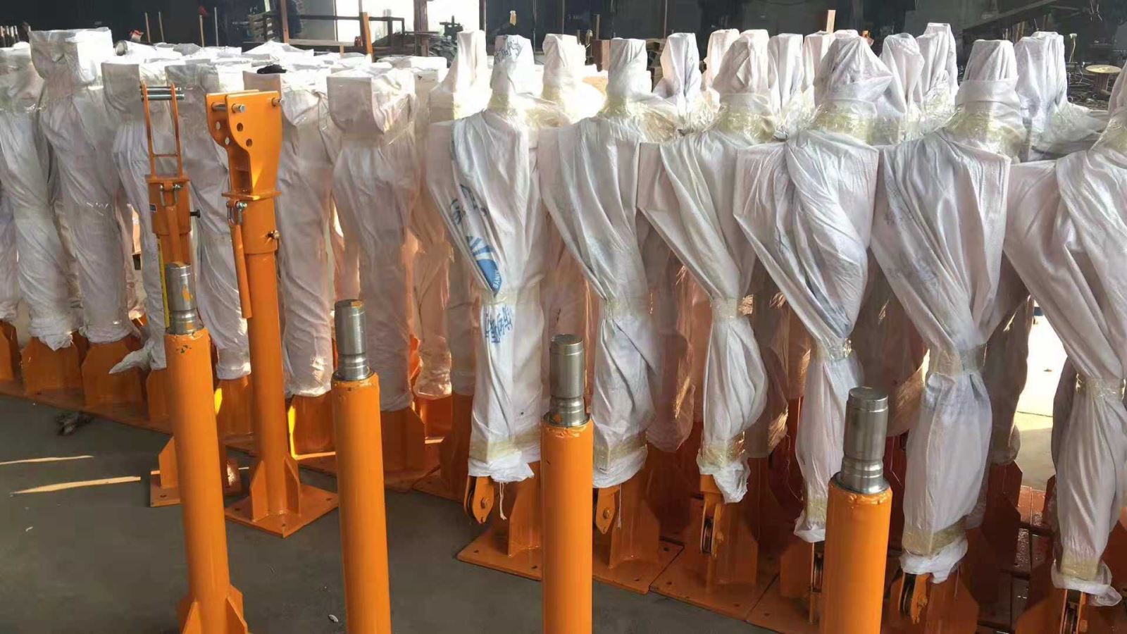 車載小吊機發貨通知