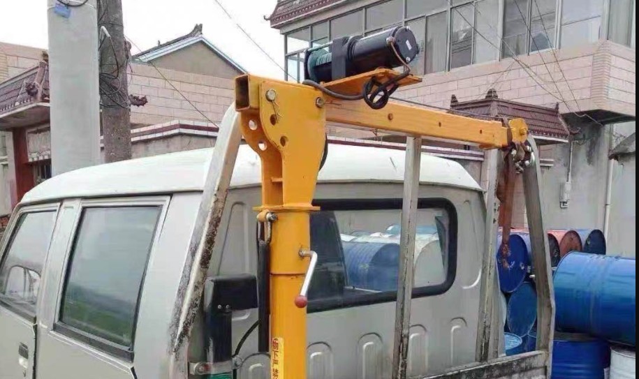 車載小吊機